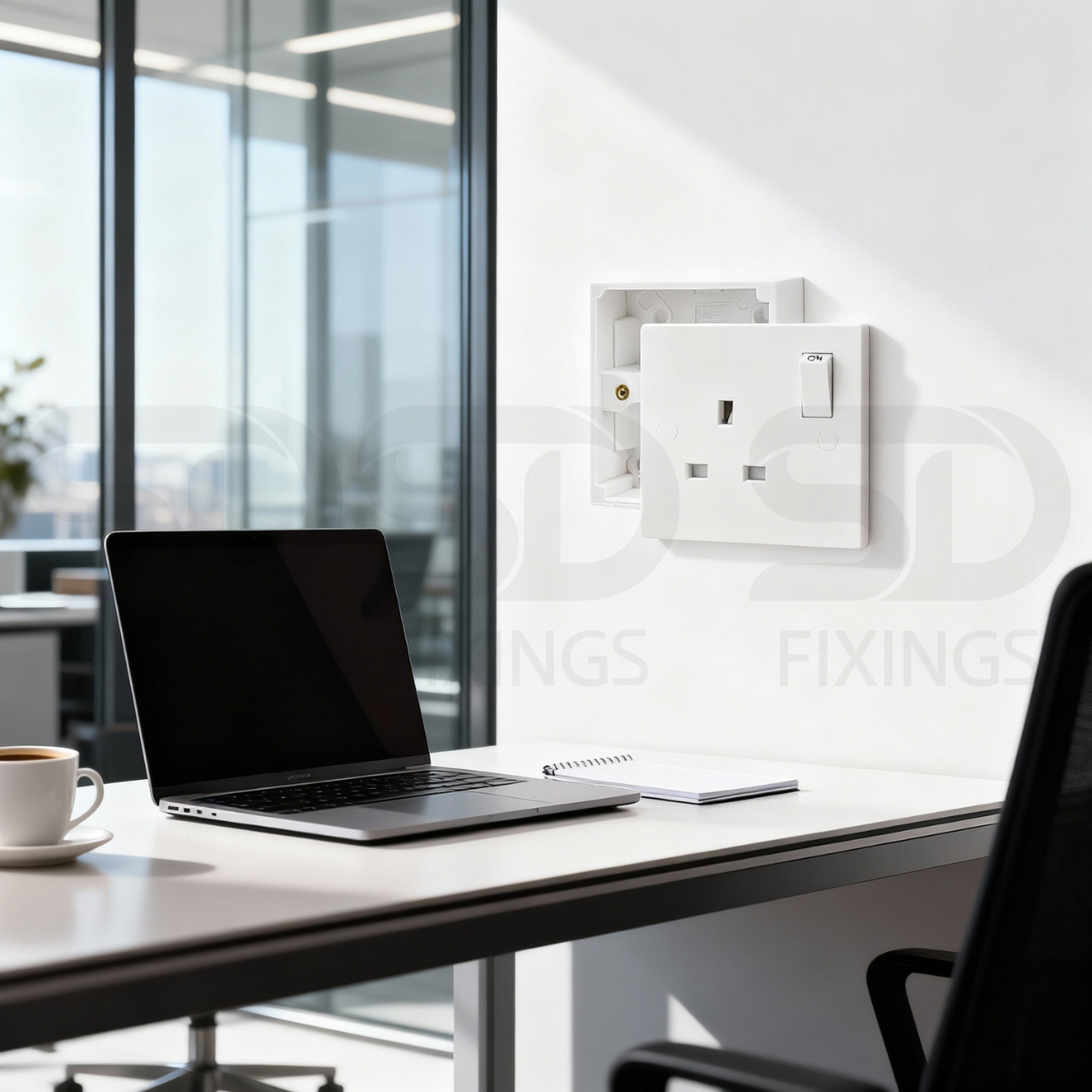 1 Gang 13A Single Wall Plug Socket SET & 25mm Pattress Back Box